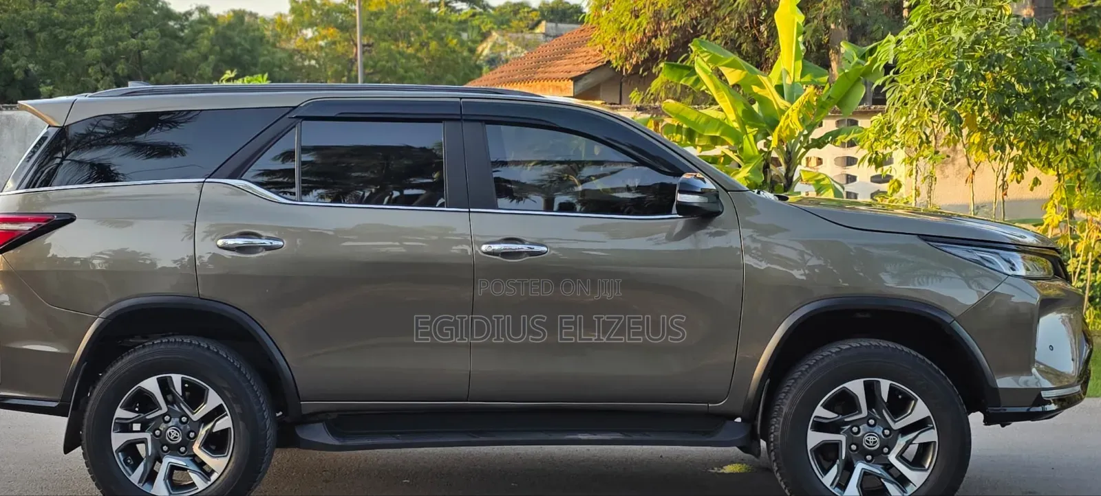 Toyota Fortuner 2021 Beige