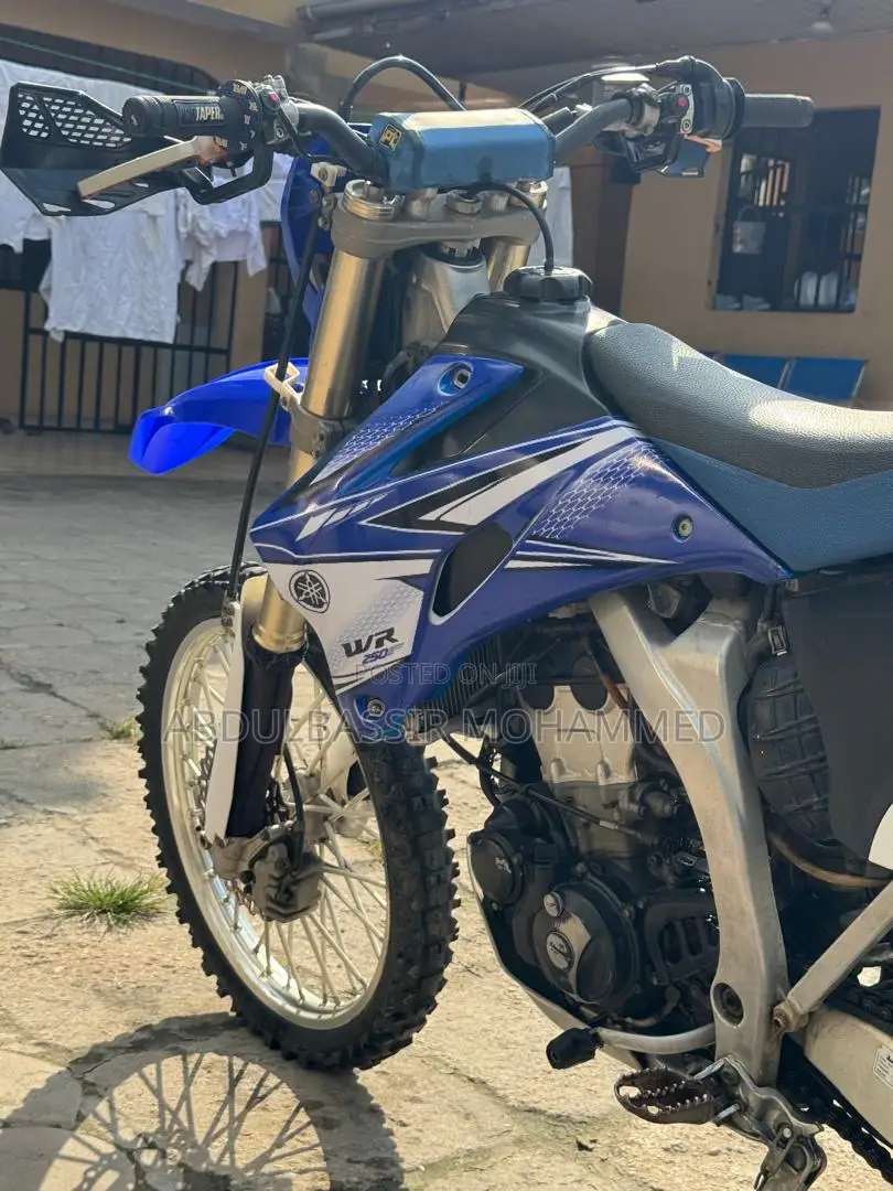 Yamaha YZF-R 2016 Blue