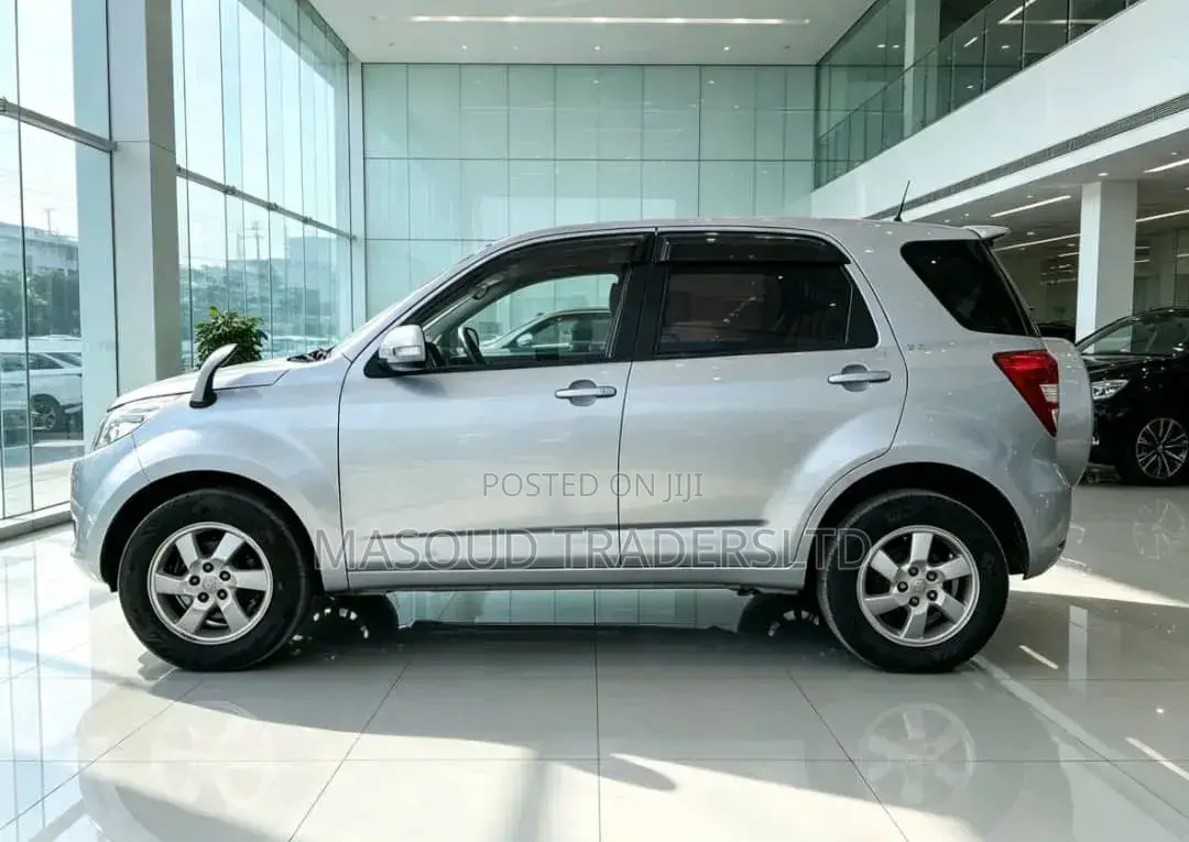 Toyota Rush 2007 Silver