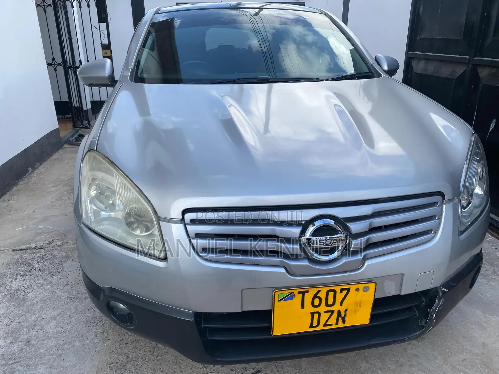 Nissan Dualis 2011 Gray