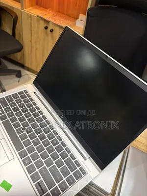 Laptop HP EliteBook 845 G7 8GB Intel Core i5 SSD 256GB