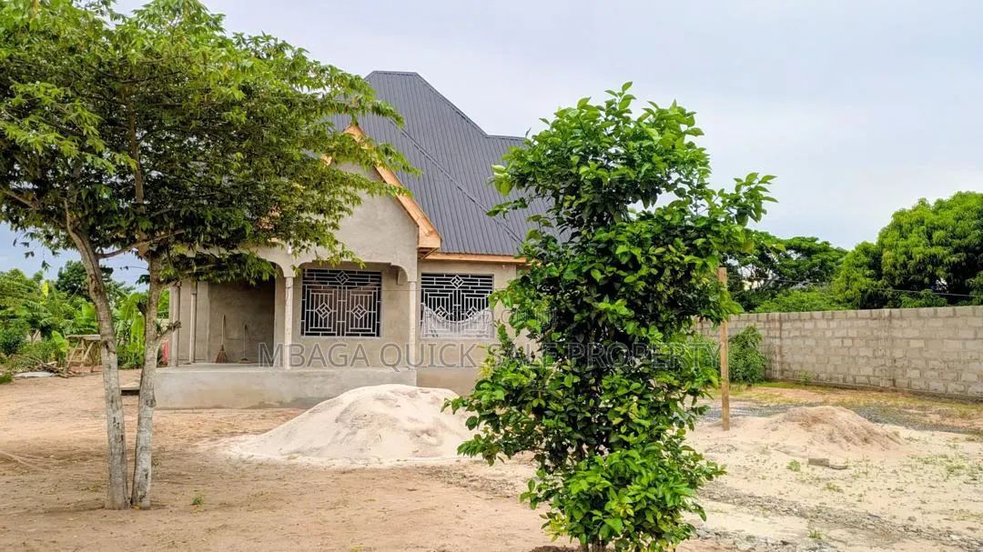 3bdrm House in Mlingoti Magharibi (West) for sale
