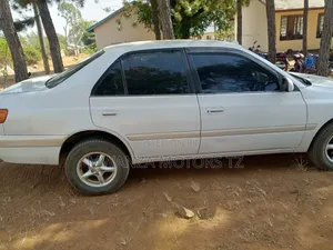 Toyota Corona Premio 1999 White