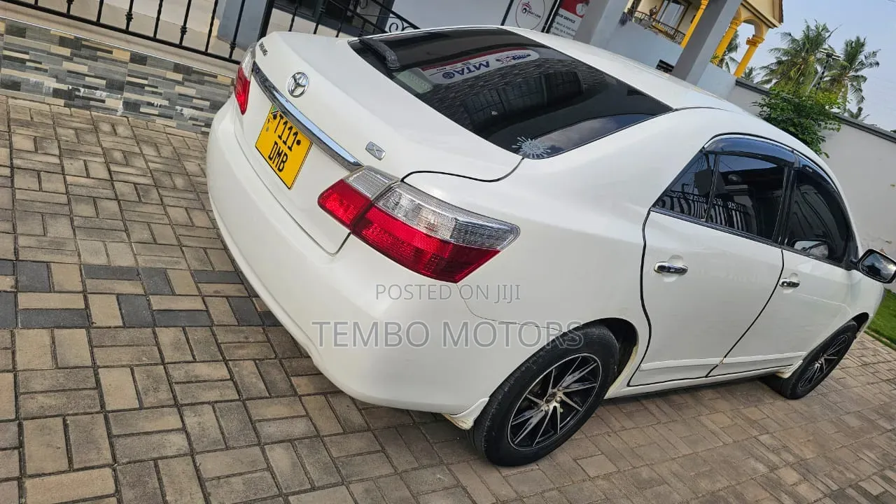 Toyota Premio 2008 White