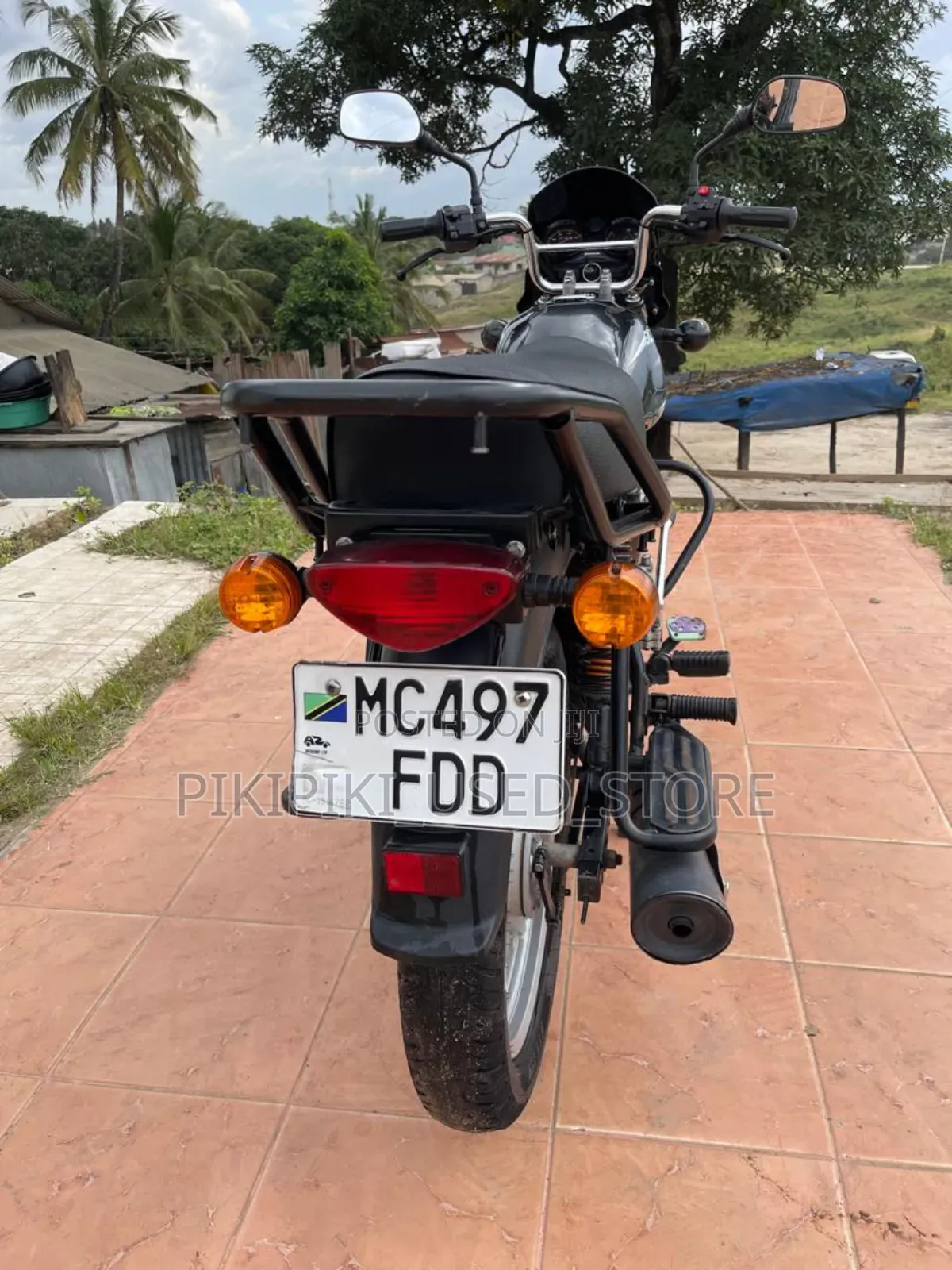 Bajaj Boxer 125 2026 Black