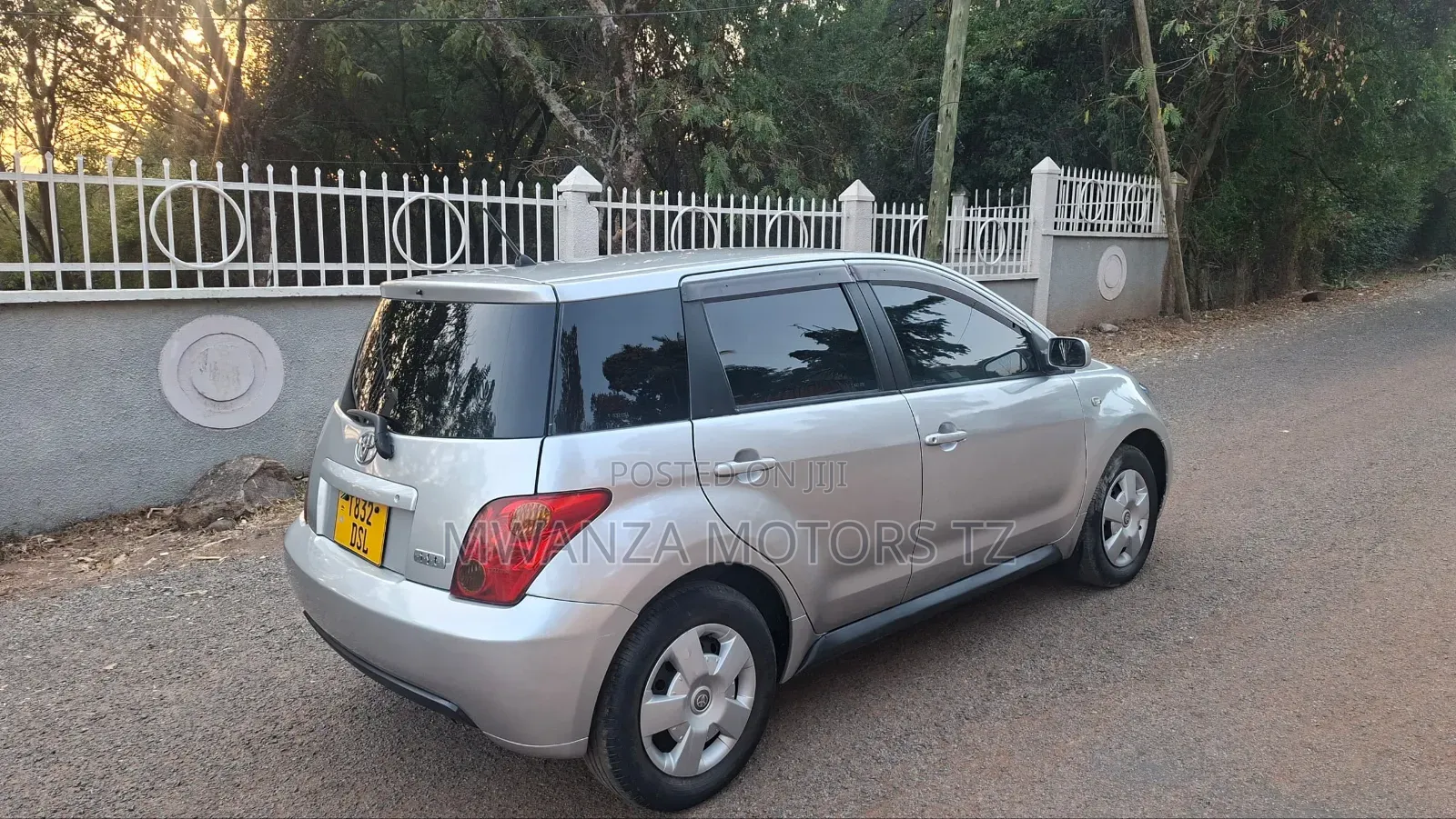 Toyota IST 2004 Beige