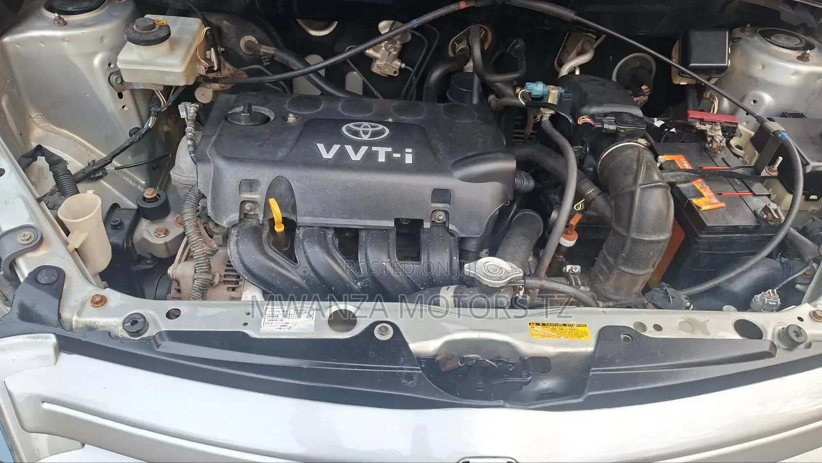 Toyota IST 2004 Beige