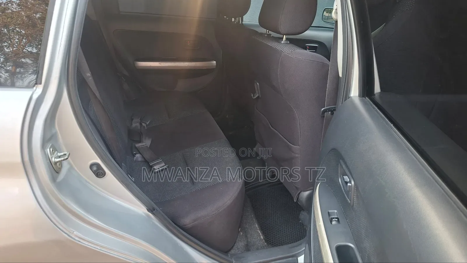 Toyota IST 2004 Beige