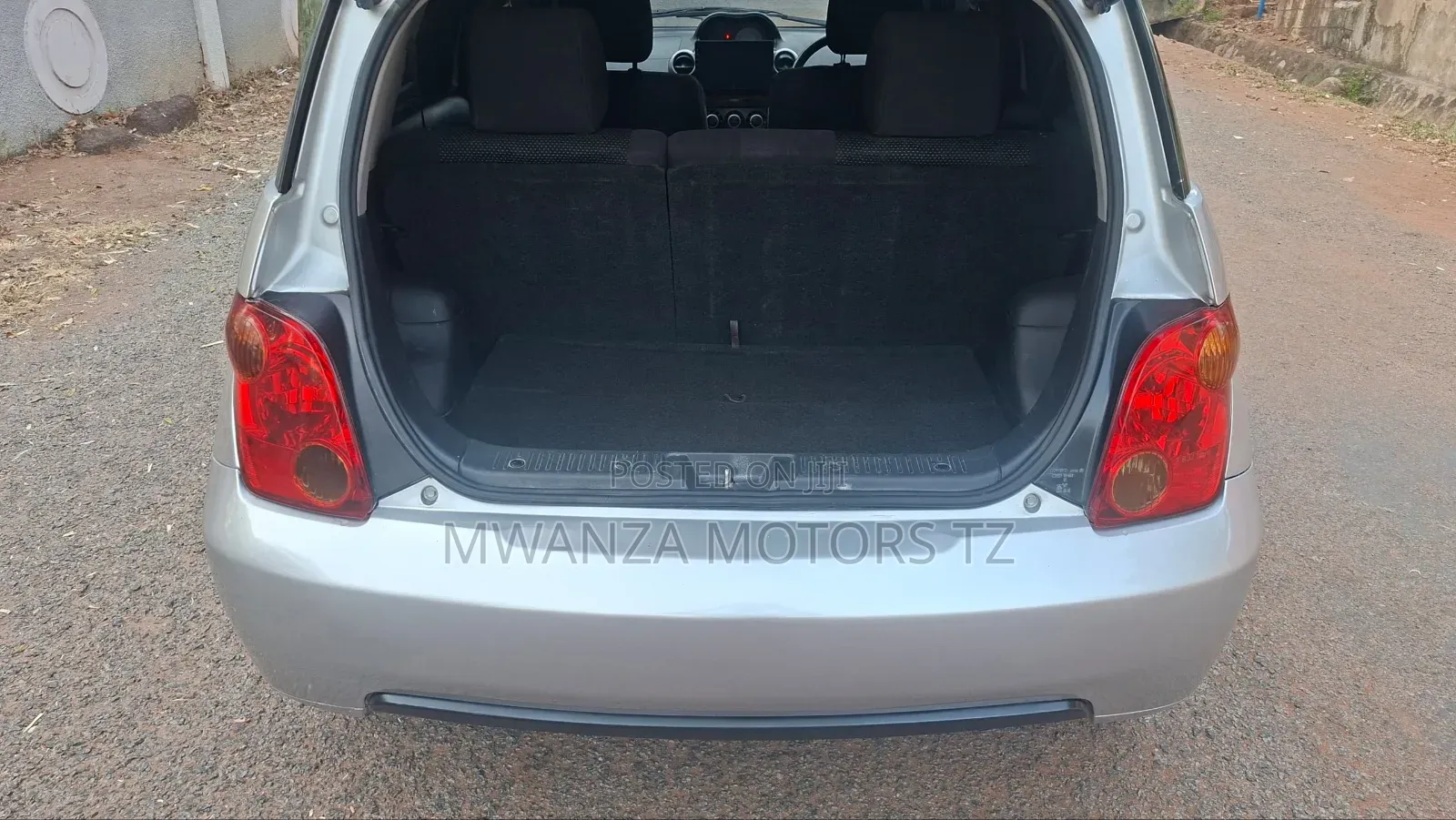 Toyota IST 2004 Beige