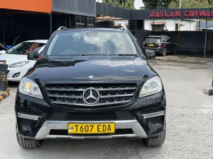 Mercedes-Benz M Class 2014 Black
