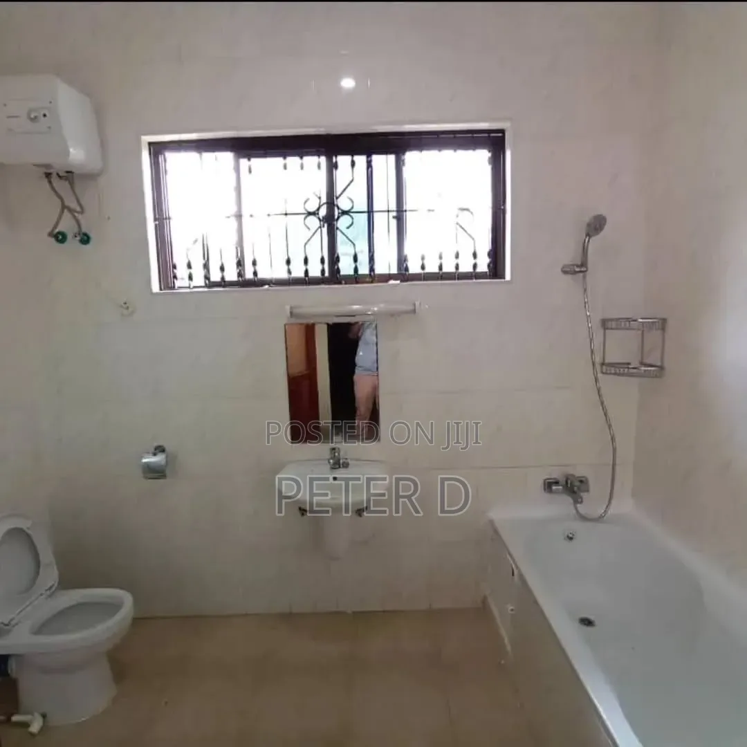 6bdrm Bungalow in Kimara for sale
