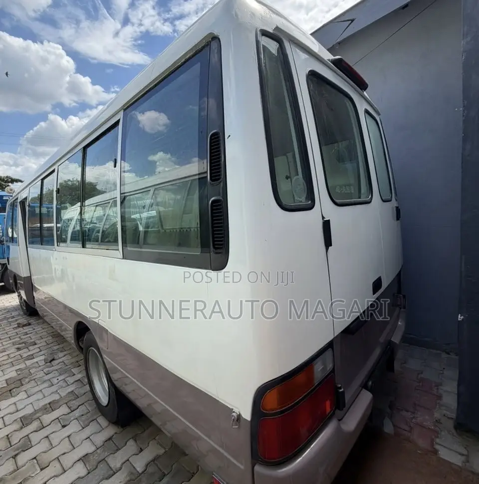 Toyota Coaster 2000 Brown