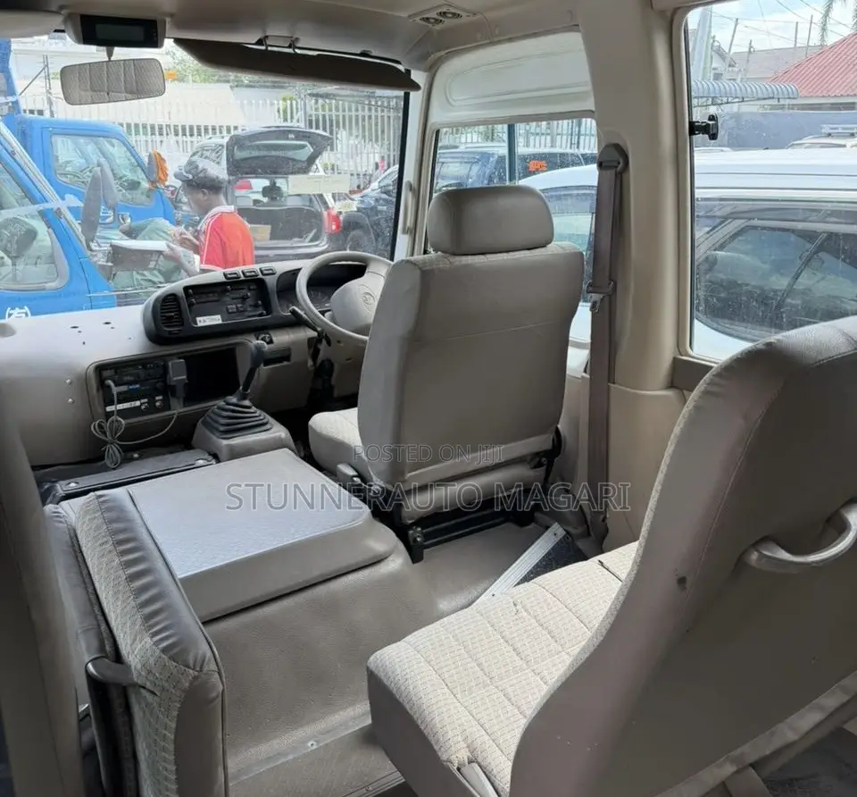 Toyota Coaster 2000 Brown