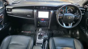 Toyota Fortuner 2021
