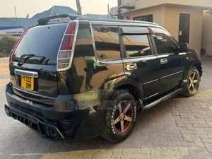 Nissan X-Trail 2005 Black