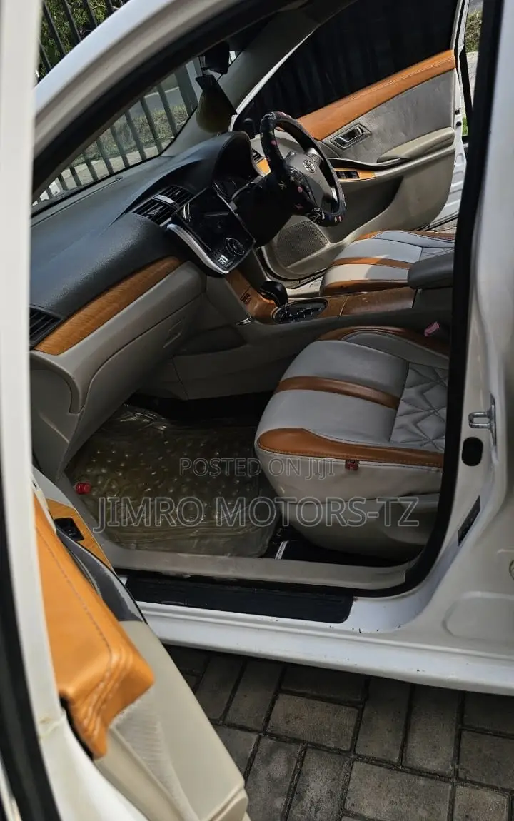 Toyota Premio 2008 White
