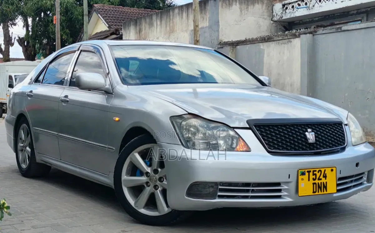 Toyota Crown 2008 Silver