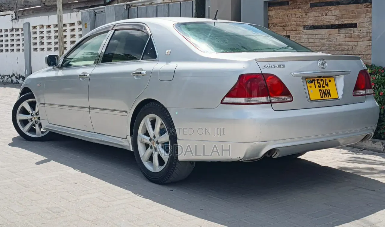 Toyota Crown 2008 Silver