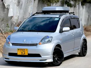 Toyota Passo 2004 Silver