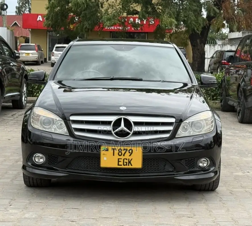 Mercedes-Benz C-Class 2010 Black