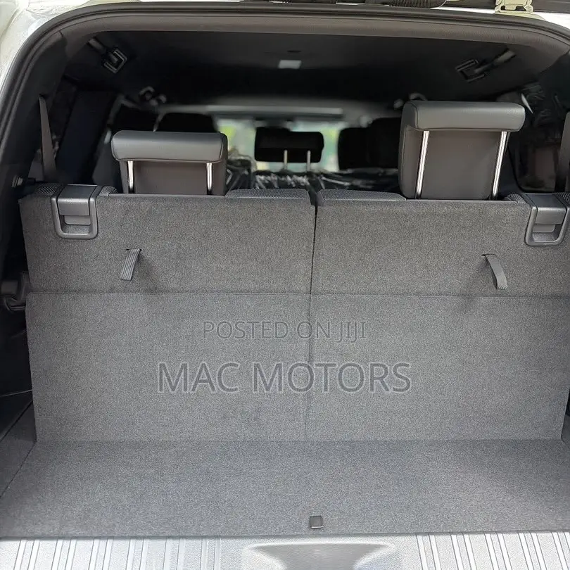 Toyota Land Cruiser Prado 2024 White