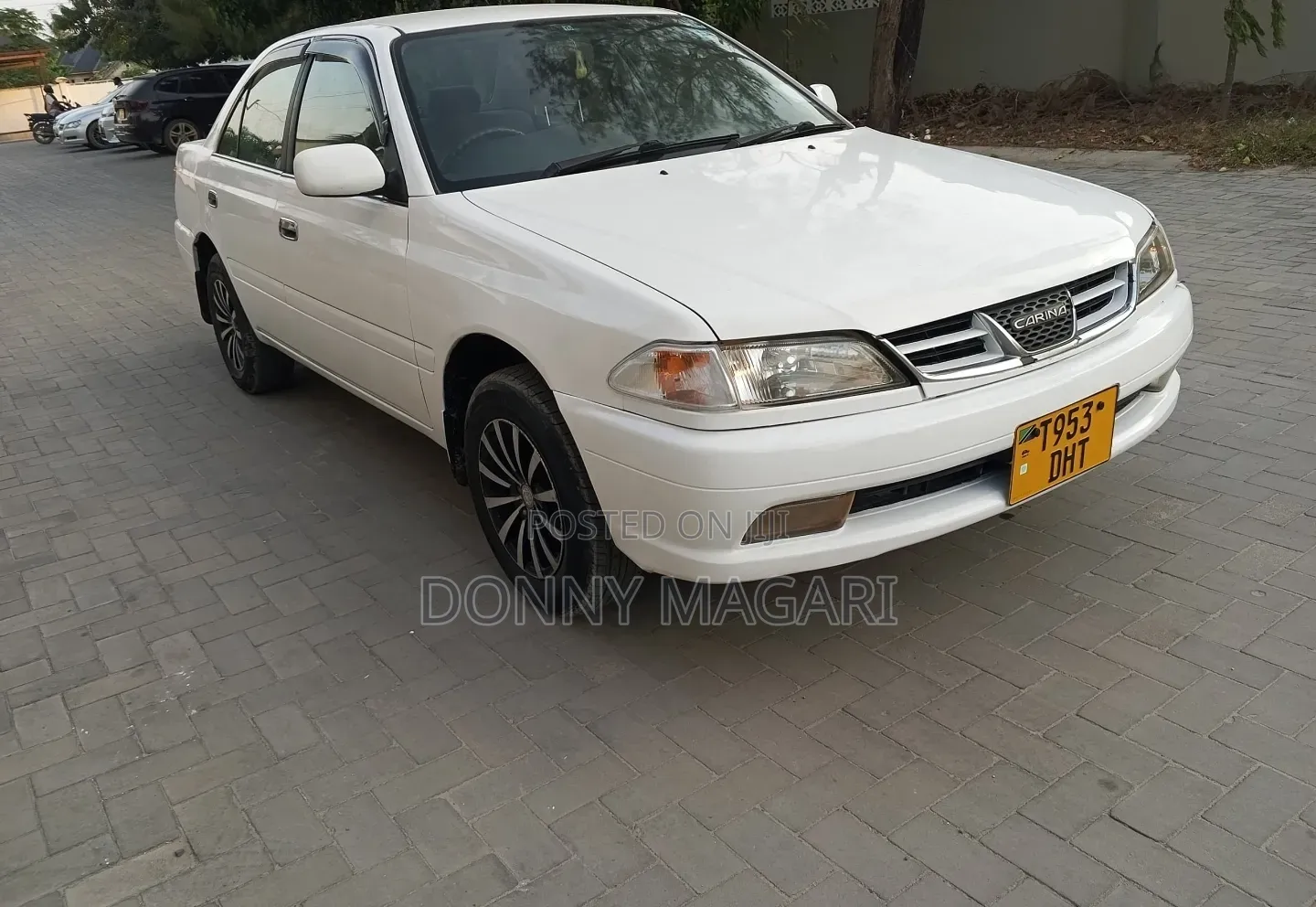 Toyota Carina 2001 White