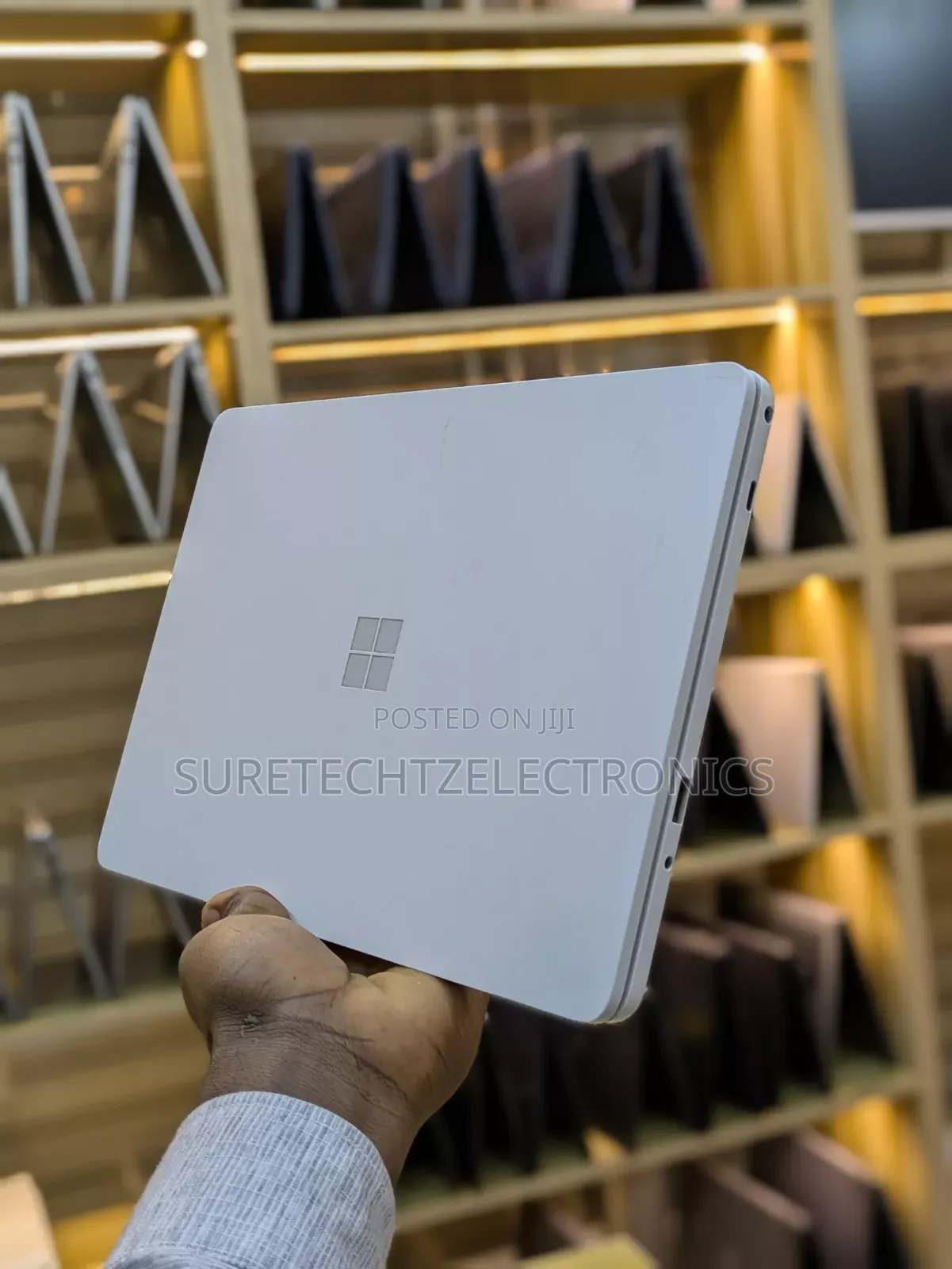 Laptop Microsoft Surface Laptop SE 8GB Intel Celeron SSD 128GB