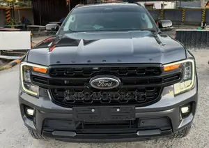 Ford Everest 2024 Black