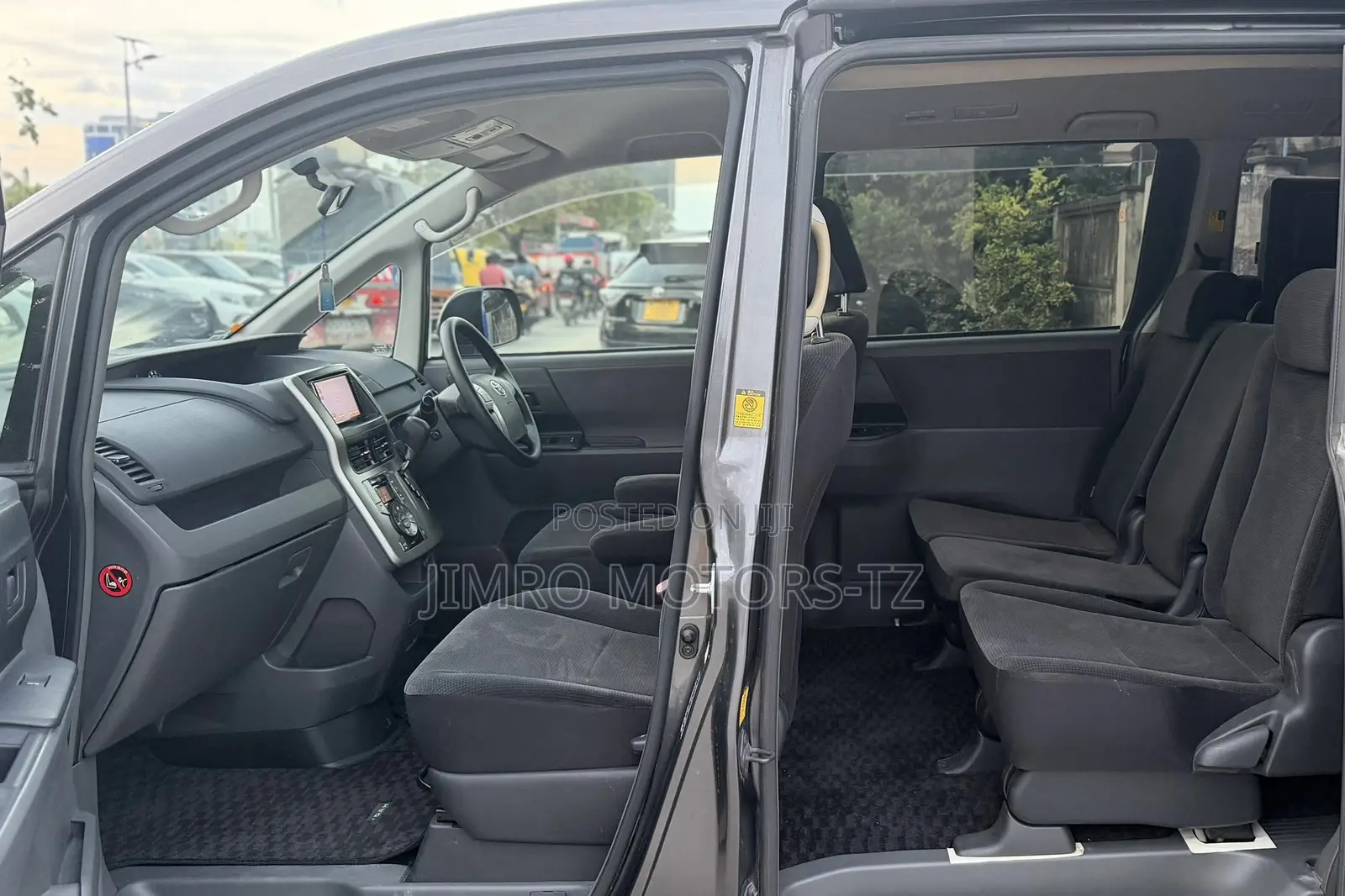 Toyota Noah 2008 Gray
