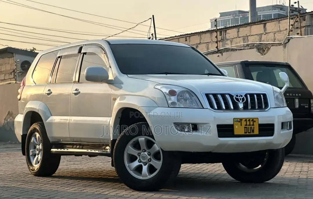 Toyota Land Cruiser Prado 2003 White