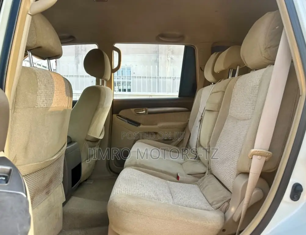 Toyota Land Cruiser Prado 2003 White