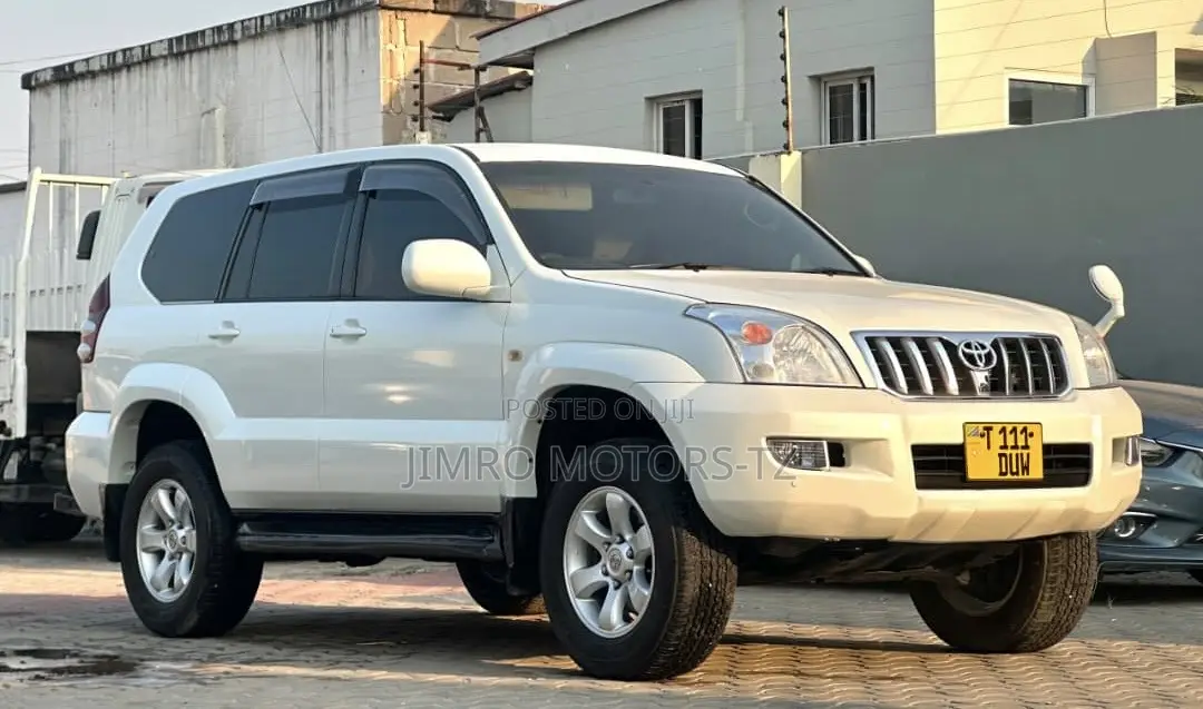 Toyota Land Cruiser Prado 2003 White