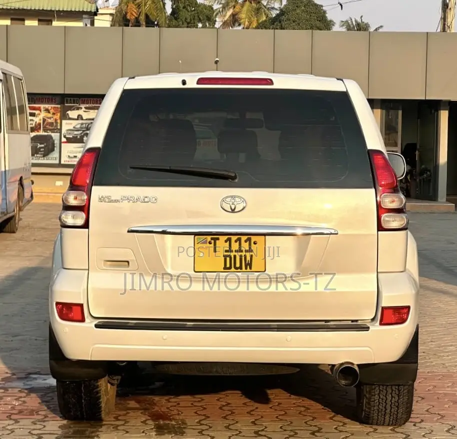 Toyota Land Cruiser Prado 2003 White