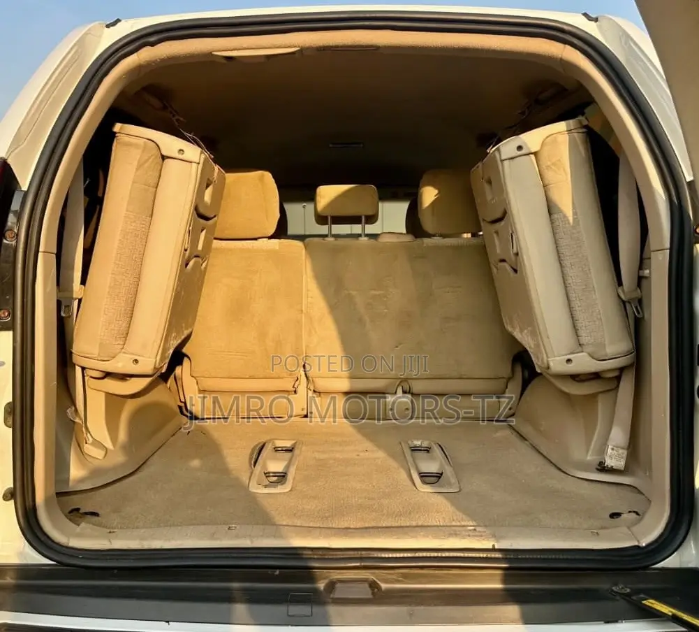 Toyota Land Cruiser Prado 2003 White