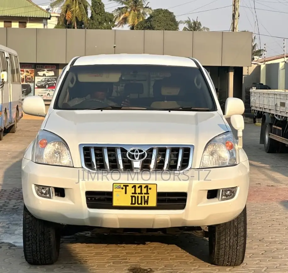 Toyota Land Cruiser Prado 2003 White