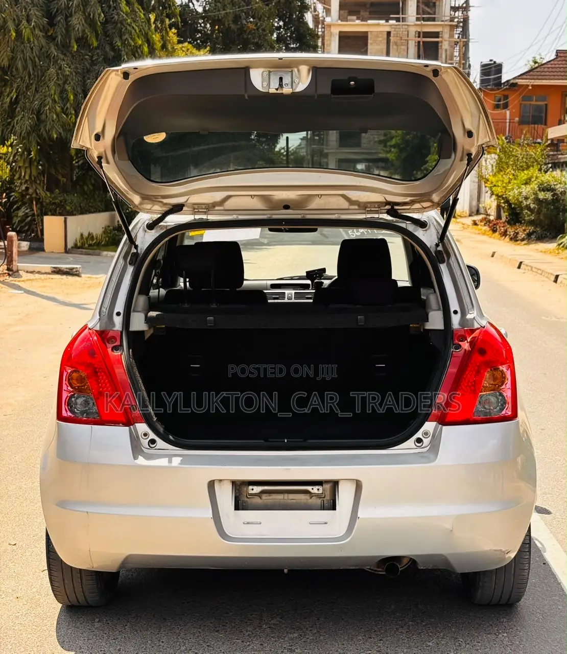 Suzuki Swift 2010 Silver