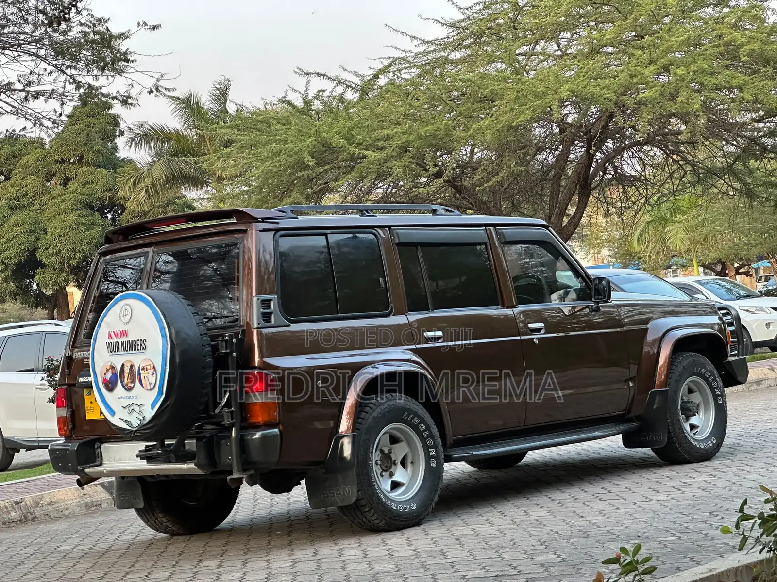 Nissan Patrol 1992 Brown