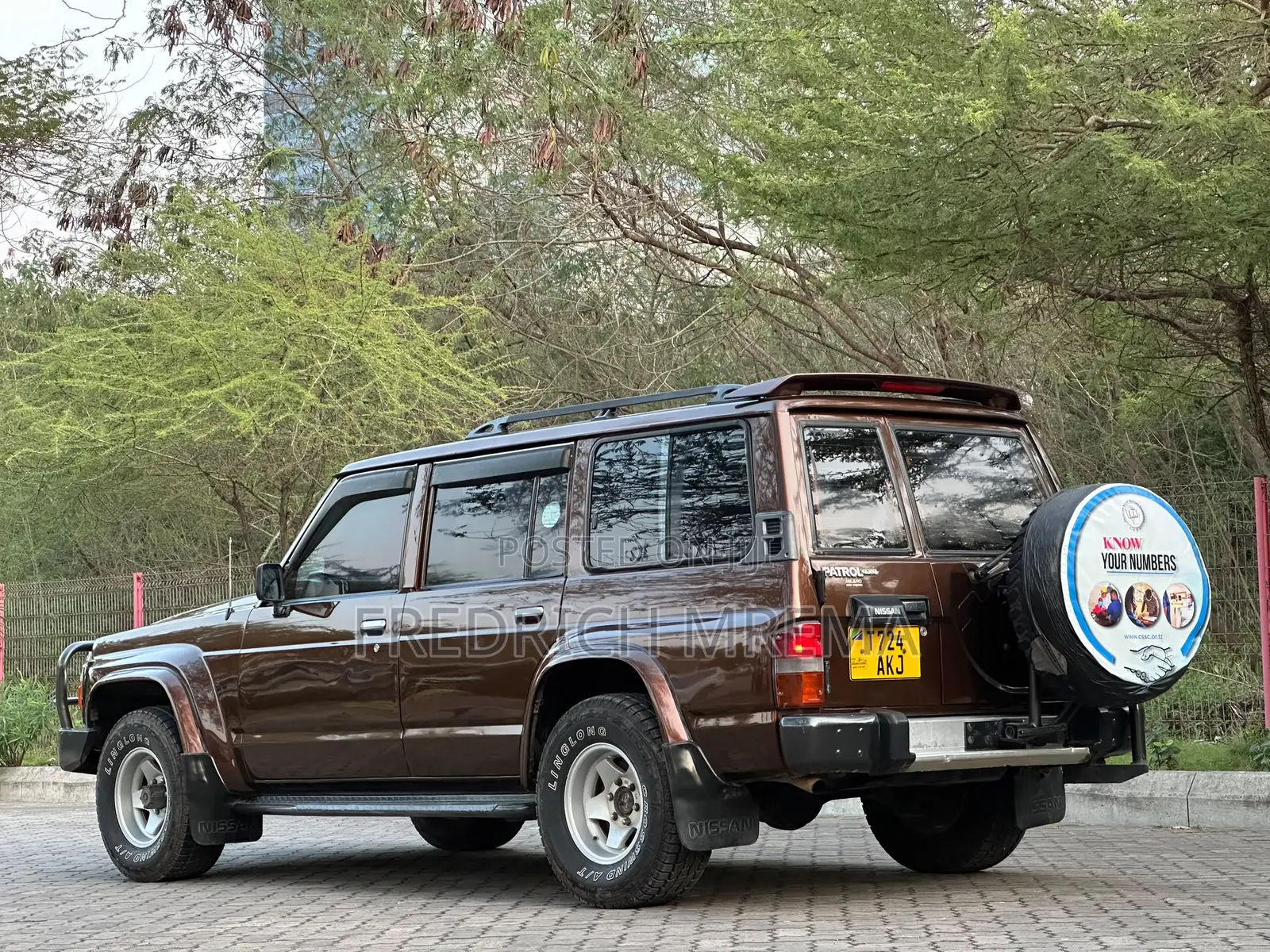 Nissan Patrol 1992 Brown