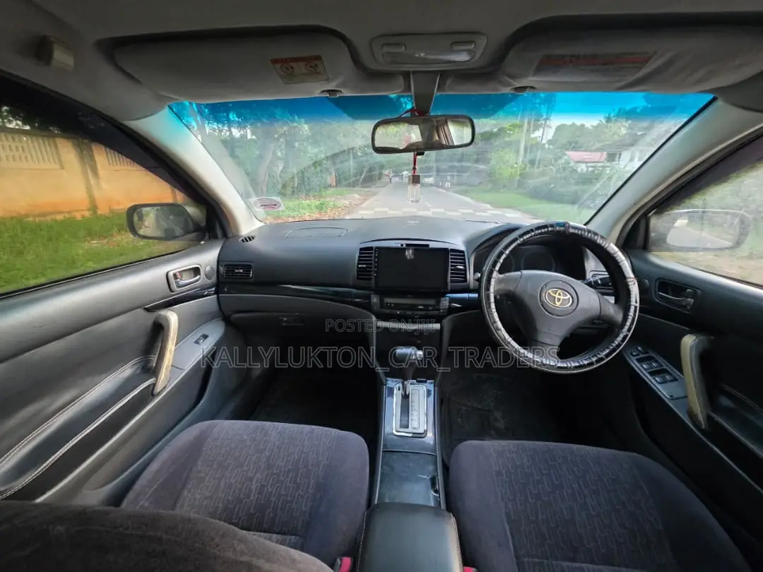 Toyota Allion 2003 Silver