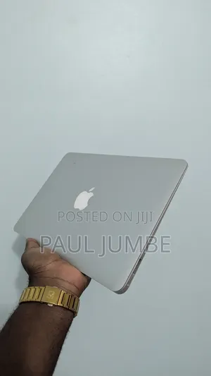 Laptop Apple MacBook Air 2015 4GB Intel Core i5 SSD 256GB