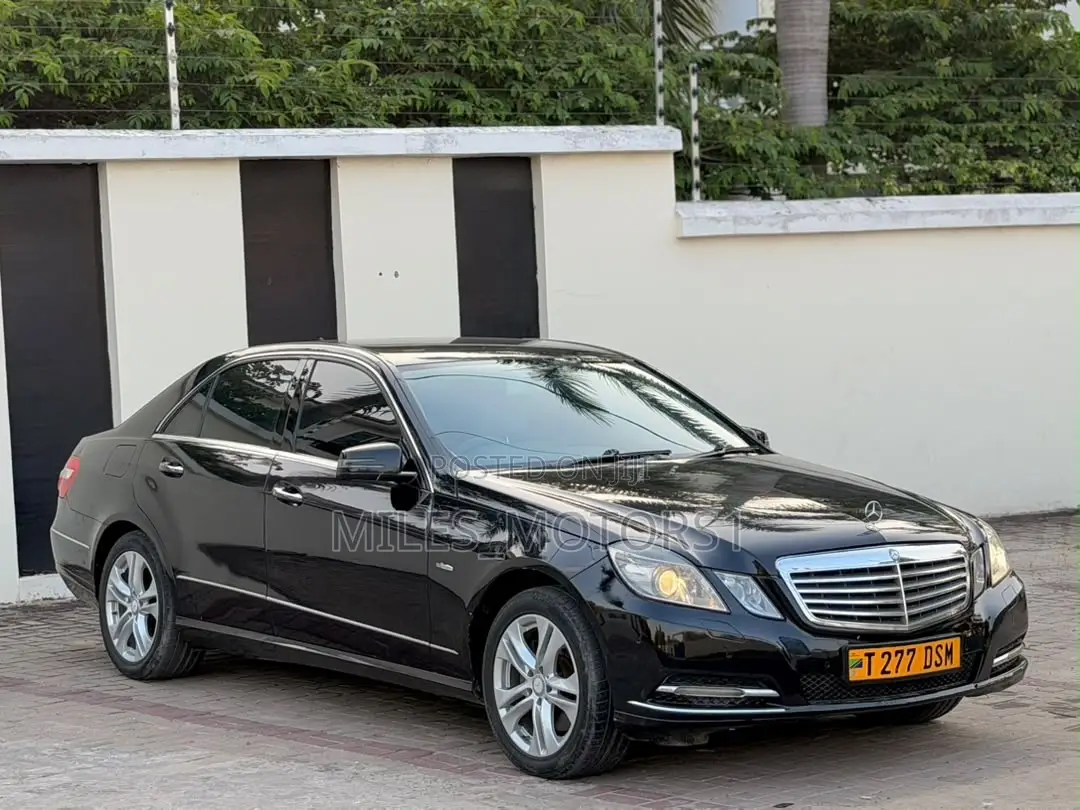 Mercedes-Benz E250 SV Premium 2014 Black