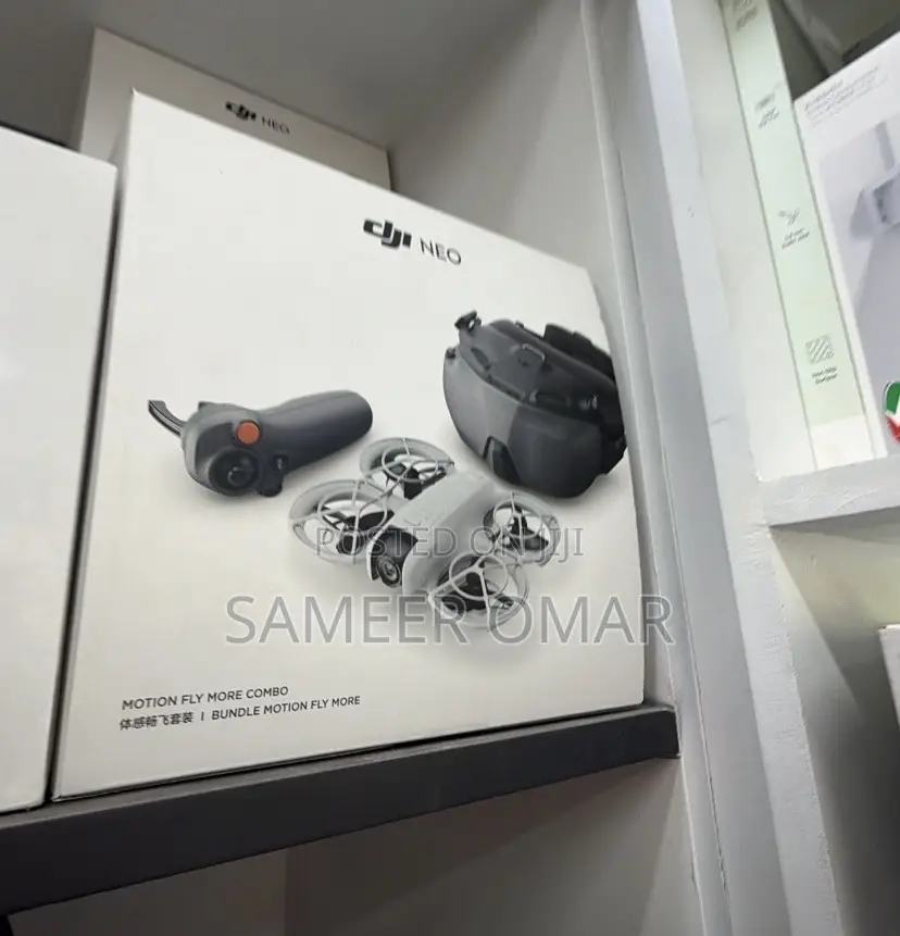 DJI NEO Fly More Combo