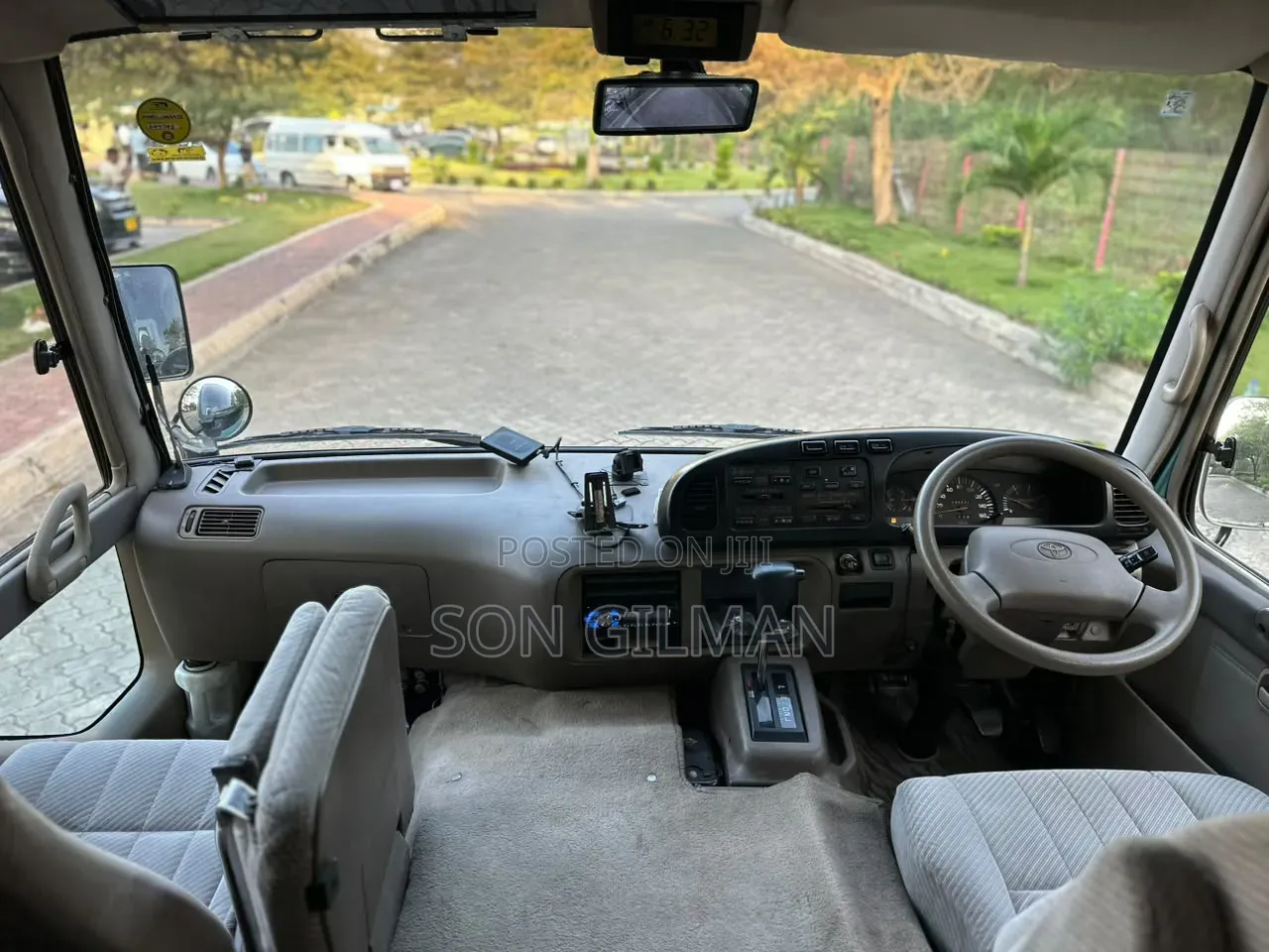 Toyota Coaster 2001 Blue