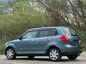 Mazda Verisa 2005 Blue