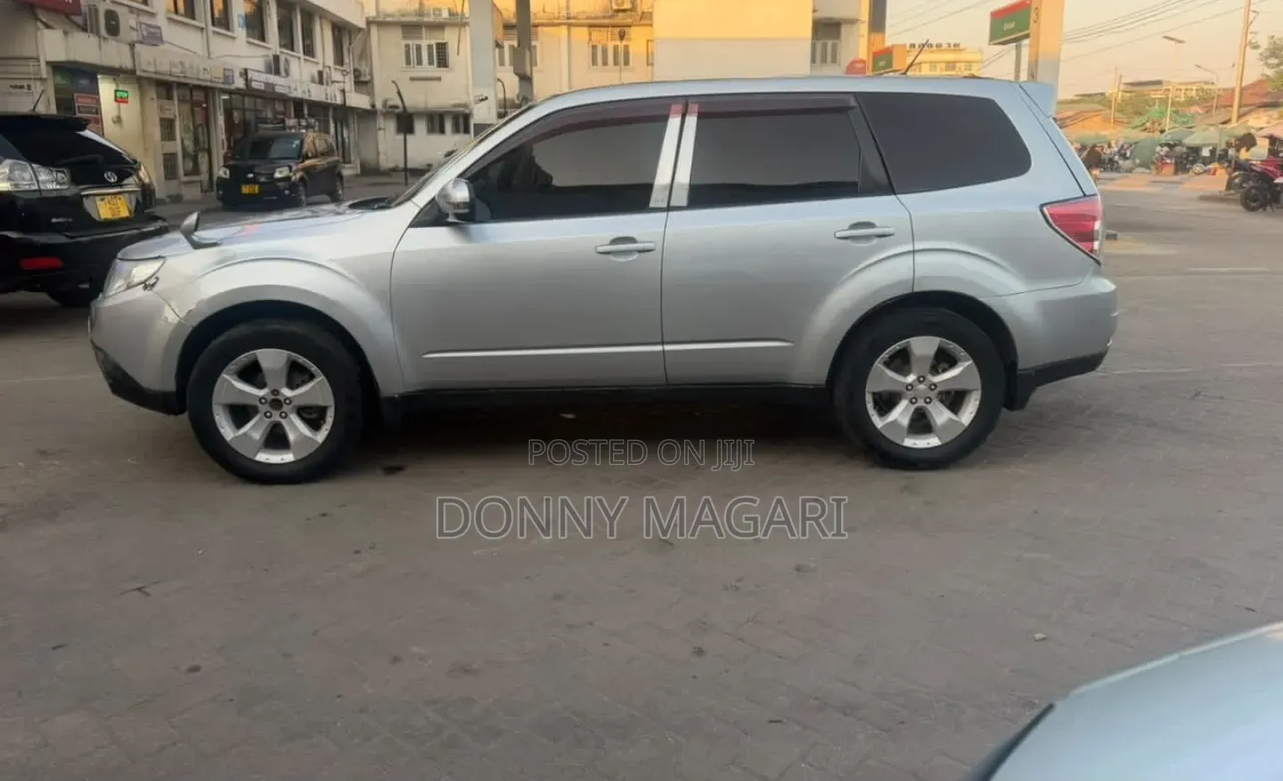 Subaru Forester 2010 Silver