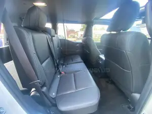 New Toyota Land Cruiser Prado 2.7 2024 White