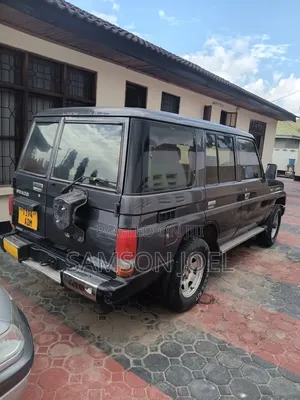 Toyota Land Cruiser Prado 1994 Black