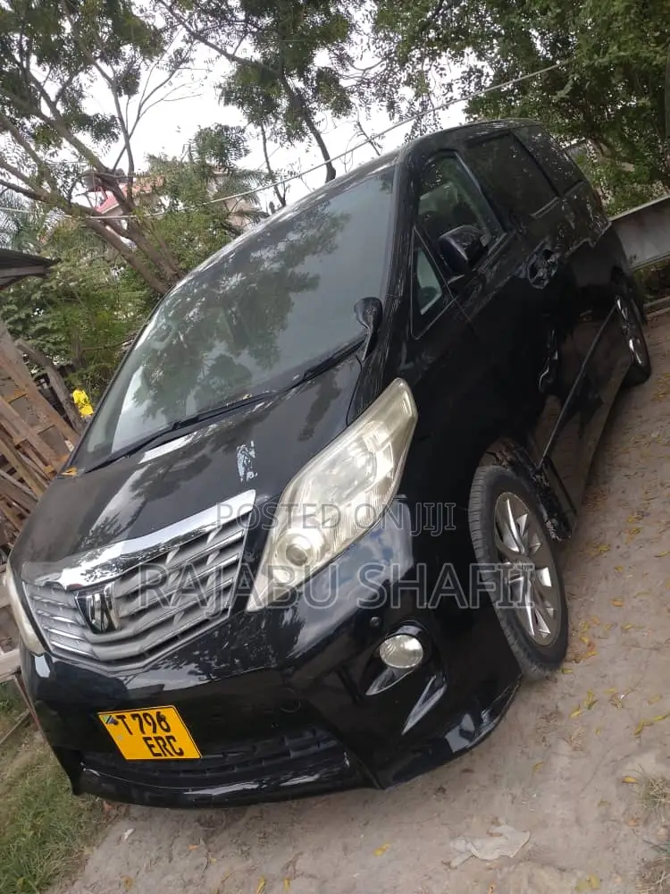 Toyota Alphard 2.4 Petrol FWD 2012 Black