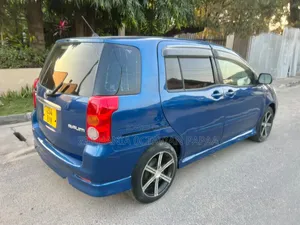 Toyota Raum 2003 Blue
