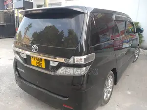 Toyota Vellfire V 2.4 FWD 7-Seater 2010 Black